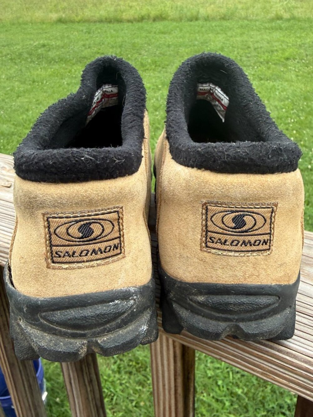 Salomon Suede Slip On Trail Shoes Gorpcore Hiking Mens US 8.5 Tan 3989 - Picture 2 of 10